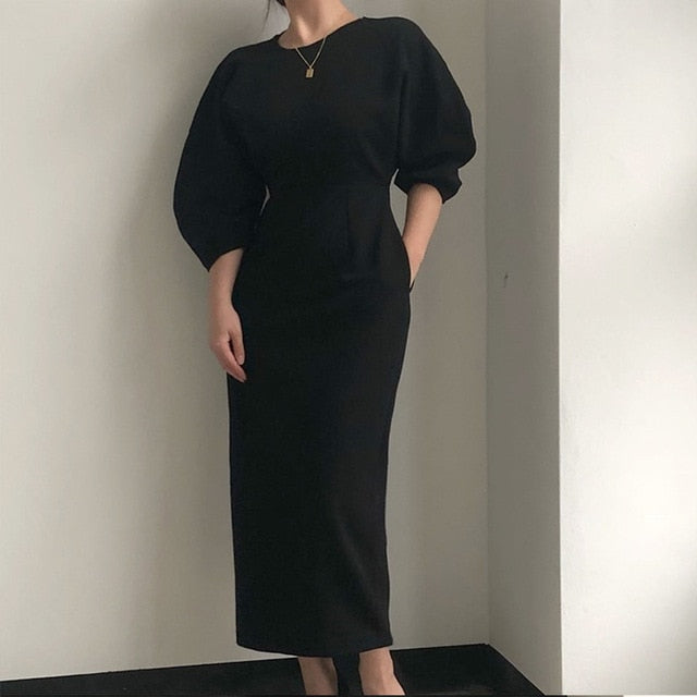Elegant Office Midi Dress - Stylish Comfort for the Modern Professional