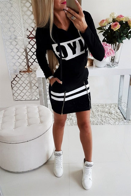 Casual Pencil Dress with Hood - Versatile Comfort for Every Season