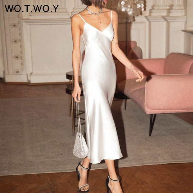 V-Neck Spaghetti Strap Dress - Sleek Elegance for Summer Occasions