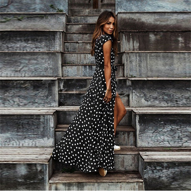 Women's Plus Size Halter Beach Dress - Elegant Summer Comfort