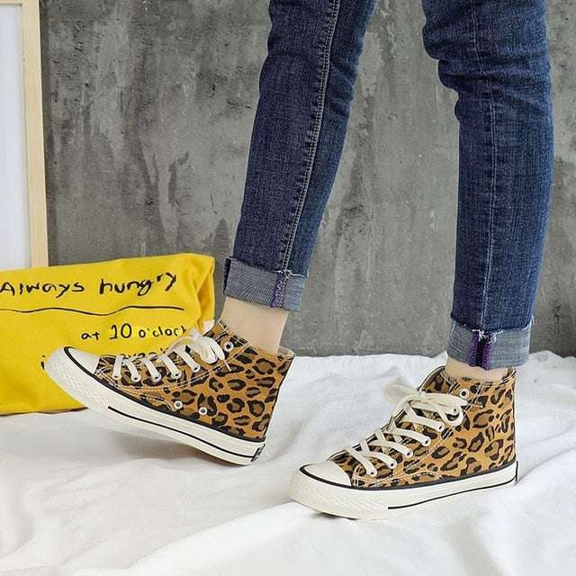 Vangull HOT Women Vulcanize Shoes Sneakers Candy Color Lace Up Canvas Shoes White Flat Sneakers Female Rubber Sole Ladies Shoe