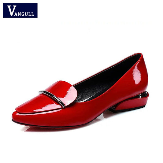 Women's Elegant Pointed Toe Pumps - Timeless Sophistication & Comfort