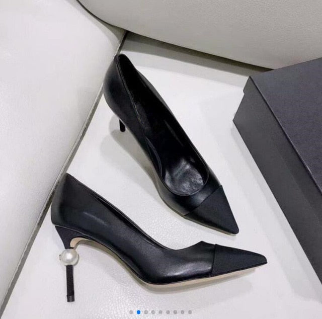 Elegant Black High Heels with Pearl Accents - Timeless Sophistication & Comfort