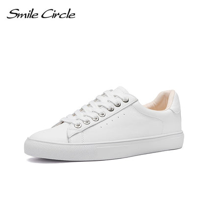 Eco-Friendly Women's Sneakers - Elegant Sustainable Comfort