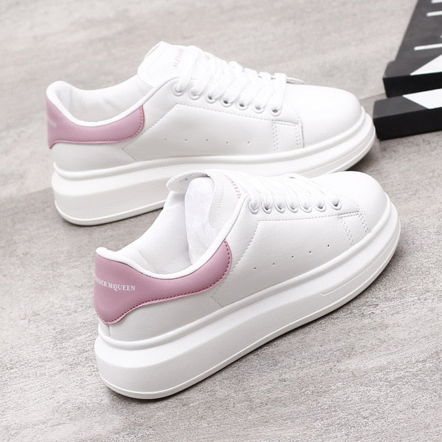 Whisbarlu Eco-Chic Sneakers - Sustainable Style for Conscious Fashionistas