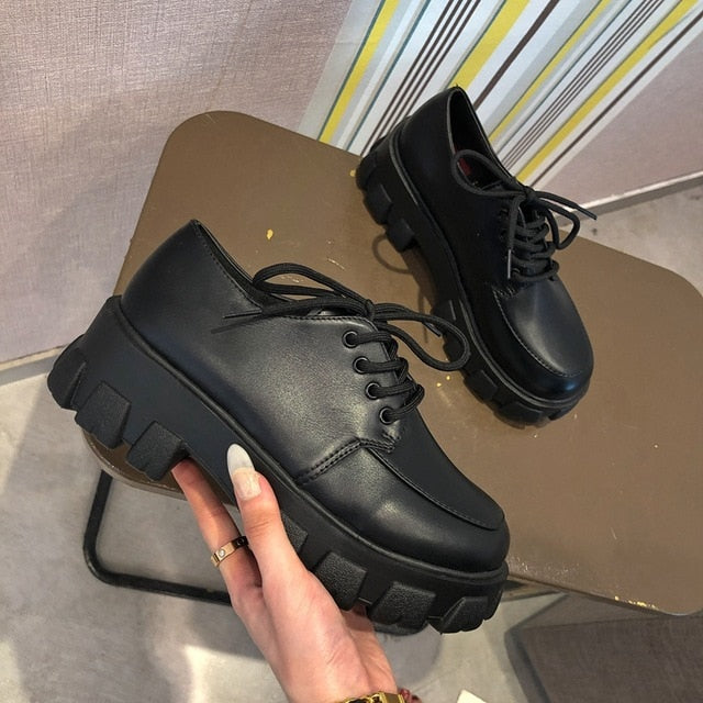 BRKWLYZ Hidden Heel Sneakers - Elevate Your Style & Height