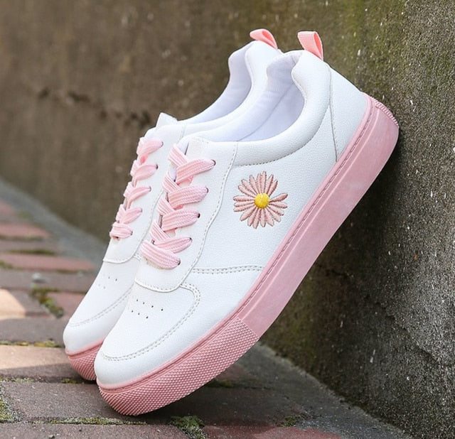 Eco-Friendly White PU Sneakers - Chic Style Meets Sustainability