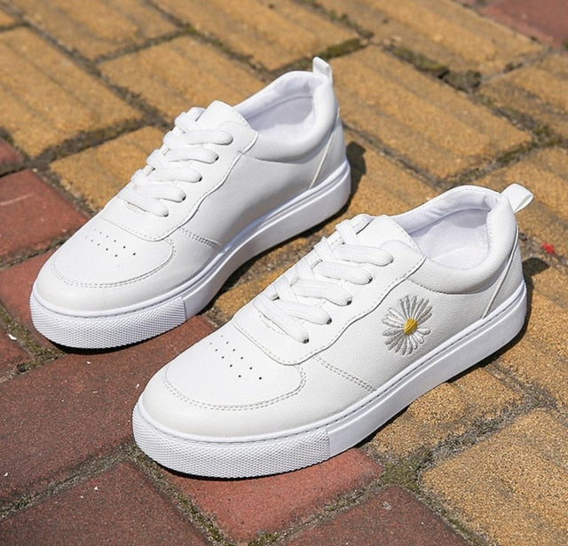 Eco-Friendly White PU Sneakers - Chic Style Meets Sustainability