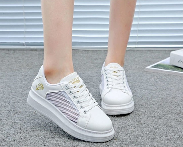 Eco-Friendly White PU Sneakers - Chic Style Meets Sustainability